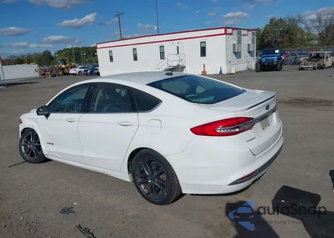 2018 Ford Fusion Hybrid Se из США, поврежденный, VIN 3FA6P0LU0JR116861